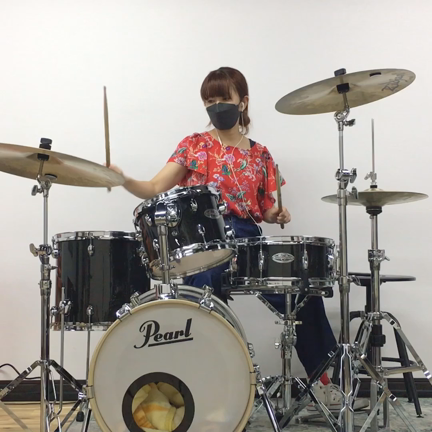 ドラムに挑戦 Day2の記事動画