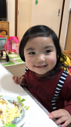 HAPPY BIRTHDAY  SONG 歌う３歳♬の記事動画