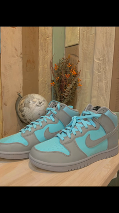 NIKE BY  YOU  DUNK HIGH が届いたので、カスタム動画と比較してみたの記事動画