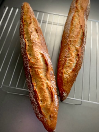 バゲットカンパーニュレッスンの記事動画