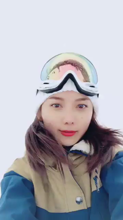 今シーズン初滑り♡の記事動画