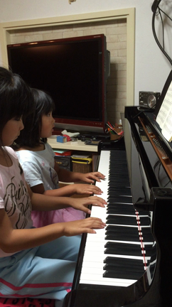 初めて2人でレッスンに来ましたの記事動画