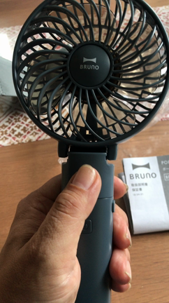 ポータブル　ミニ　ファン購入の記事動画