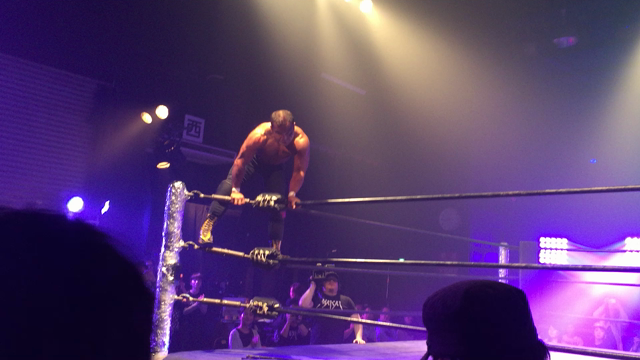 何年か振りの、プロレス観戦で・し・た・・・の記事動画