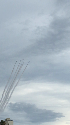 白良浜にブルーインパルスがやって来た！の記事動画