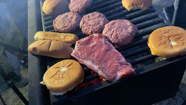 キャンプに来ましたの記事動画