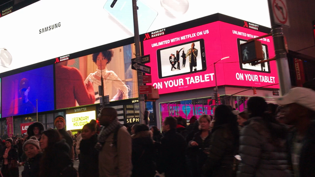 Times Square Now & Thenの記事動画