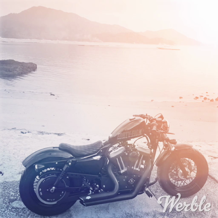 CELT&COBRA | MOTORCYCLE DIARY