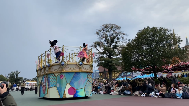 ミキミニからのバースデーメッセージ！！！の記事動画