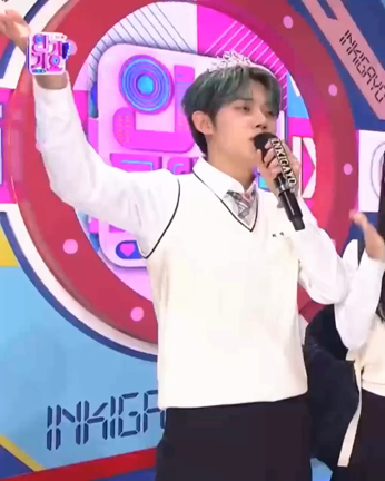 ヨンジュン人気歌謡MC(9/18)とTwitter♡の記事動画