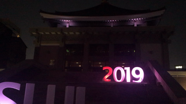 テクノ法要⁈ 音楽と光の融合✨の記事動画