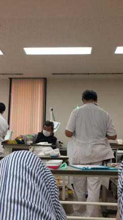 やっと金曜日の記事動画