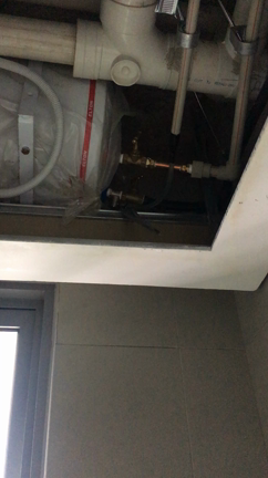 ヒーター修理からの水漏れ…の記事動画