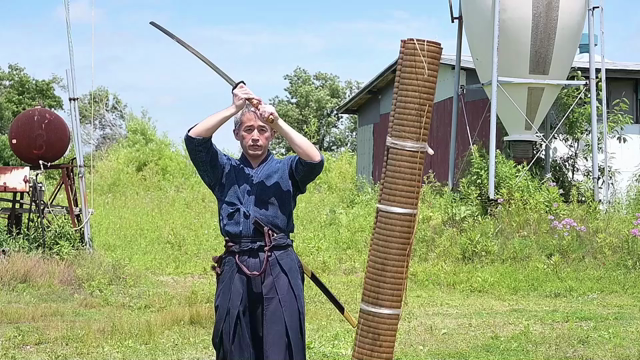 試し斬り動画をZ50にて撮影、ニコンD6の14コマ連写シャッター音つきの記事動画