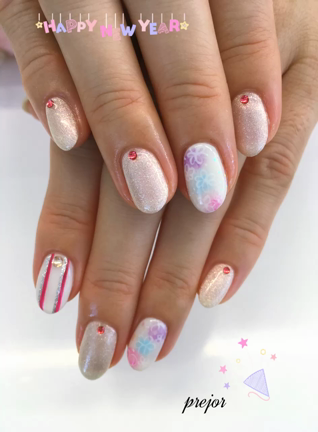 お正月ネイル フラワー ストライプの記事動画