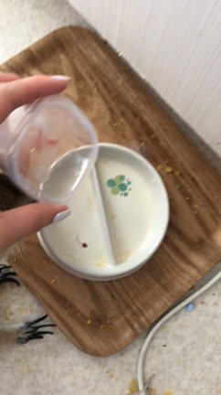 白身の刺身が大好きなミーアキャットの記事動画