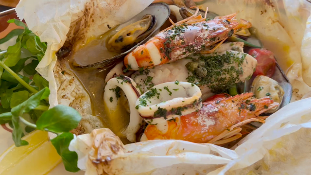 Zuccafe22さんのランチ、美味しい❤︎の記事動画