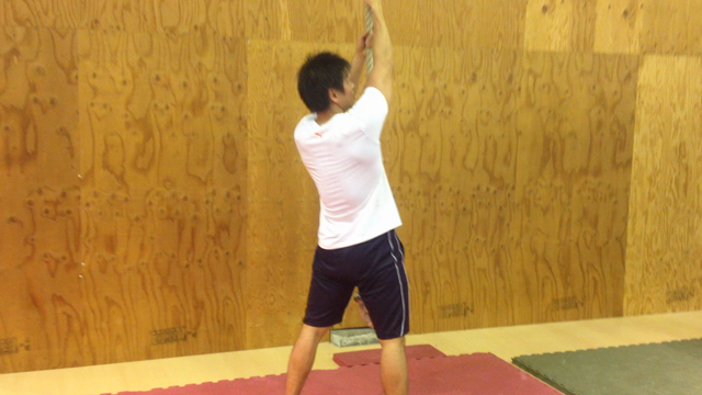 ロープ登りの記事動画