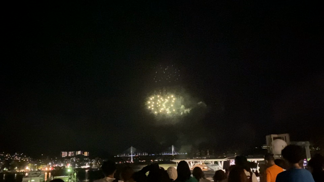 大きな華のある花火。151の記事動画