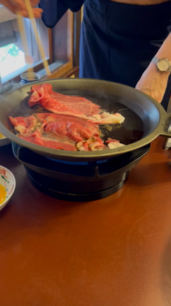 今半本店ですき焼きの記事動画