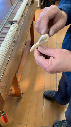 ピアノの治療の記事動画