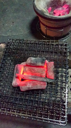 消し炭の記事動画