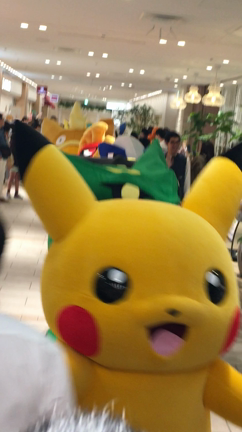 ポケモンセンターメガトウキョーの記事動画