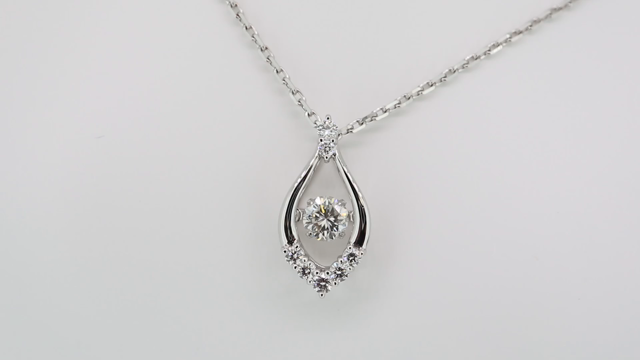 ダイヤモンドがキラキラ何倍も輝きます(๑˃̵ᴗ˂̵)の記事動画