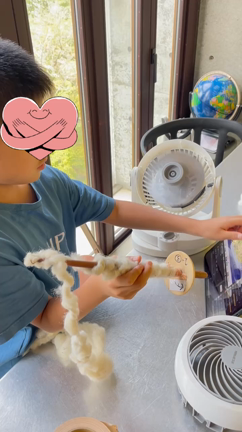 ズルして宿題を終わらせようとしている次男の記事動画