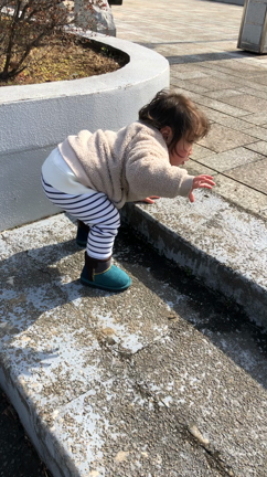 休日、高速道路の進路を間違え、、、の記事動画