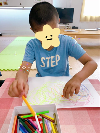 自由画　の記事動画