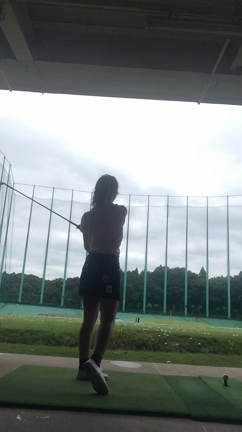 ゴルフスウィング♪の記事動画