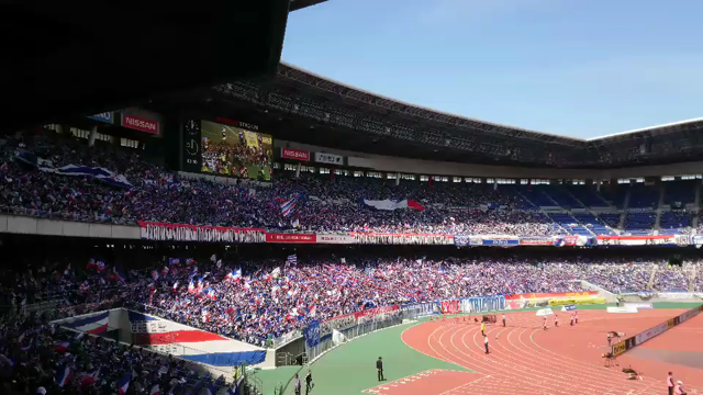 4/28　J1 第9節　鹿島戦 @日産でのビッグフラッグ掲出のご報告の記事動画