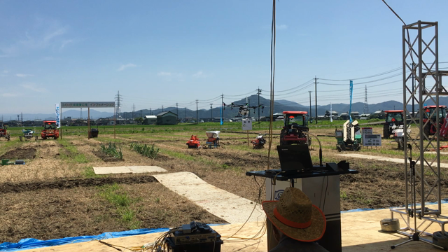 今回は農機具の実演会への記事動画