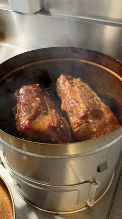 吊し焼きスモーク叉焼premiumのお知らせの記事動画