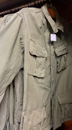 新商品　入荷中の記事動画