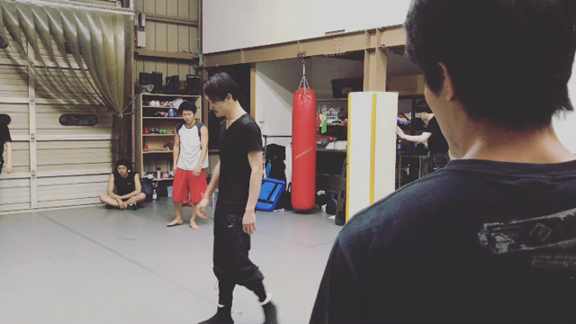 アクションの記事動画