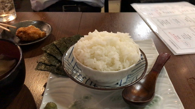 近所の居酒屋で飲みの記事動画