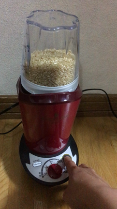 ”ネットショップについて考える～Q子～”と精米機の記事動画