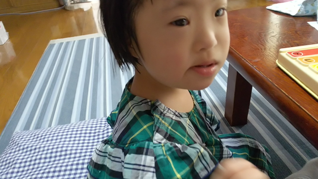 歌合戦!?の記事動画