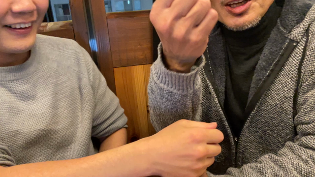 握らない拳の記事動画