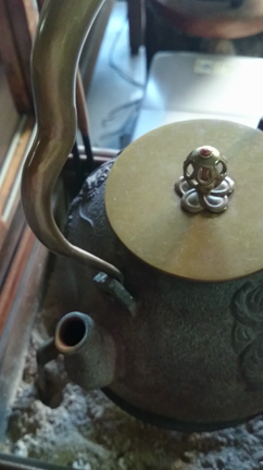 鉄瓶の記事動画