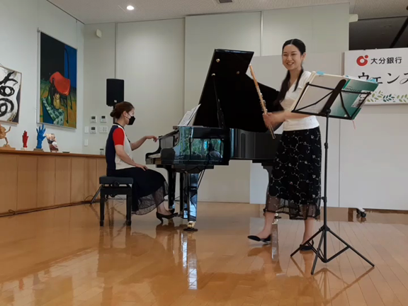 ウェンズデイコンサート終了！の記事動画