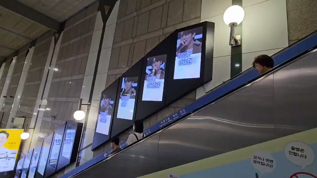 韓国地下鉄駅 デジタルサイネージ・応援広告代行 センイル祝い #HANJUN #nSSignの記事動画