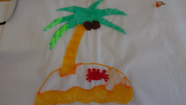 「３Ｄペン」に初挑戦♪の記事動画