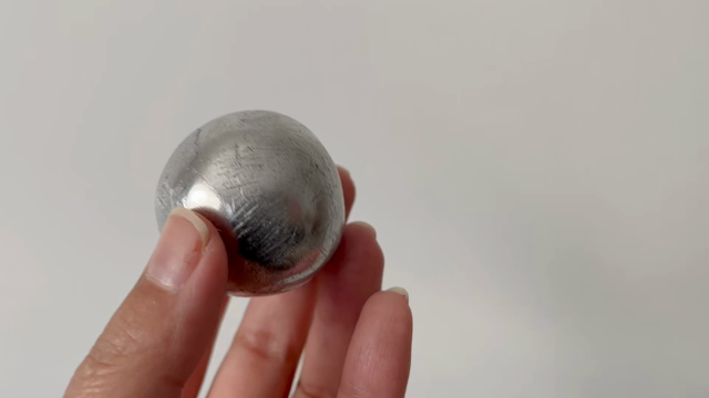 アルミホイル玉 大流行】アルミホイル玉 の作り方 叩きまくると驚きの結果に