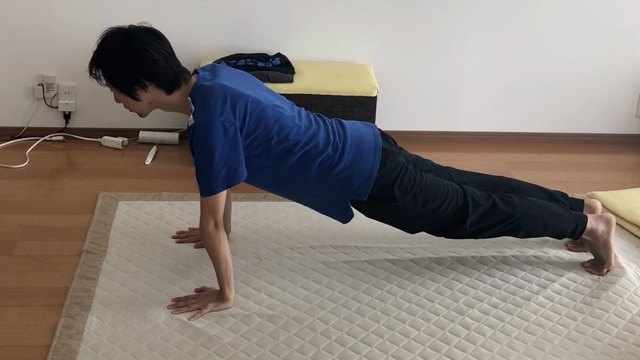 腕立てふせのコツ‼︎ 初心者用✨の記事動画