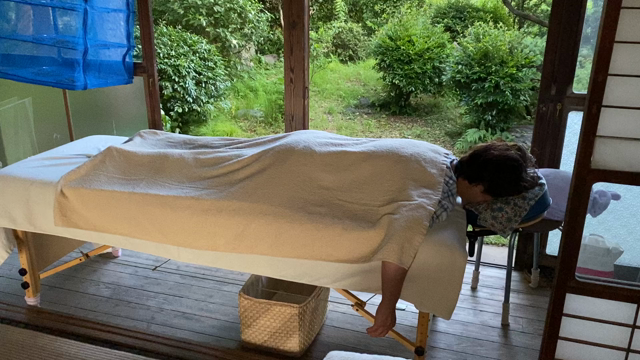 縁側で靈氣の記事動画