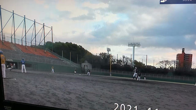 【オフトーク 第5回 ツボイ&グラスラ連合vs取引先メーカー 野球大会】の記事動画