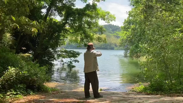 鶯さん　素晴らしい声ですの記事動画
